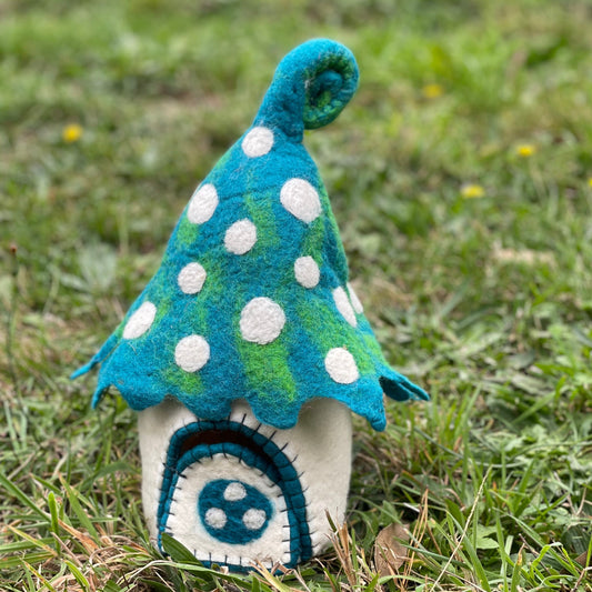 Shroom home-blue