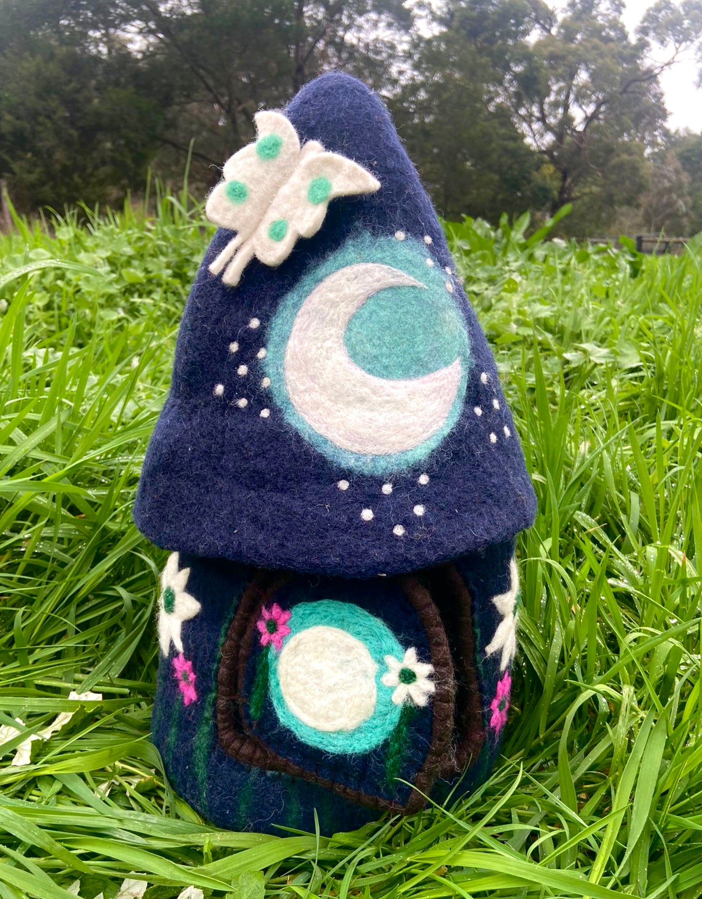 Luna Faeryhome-Large