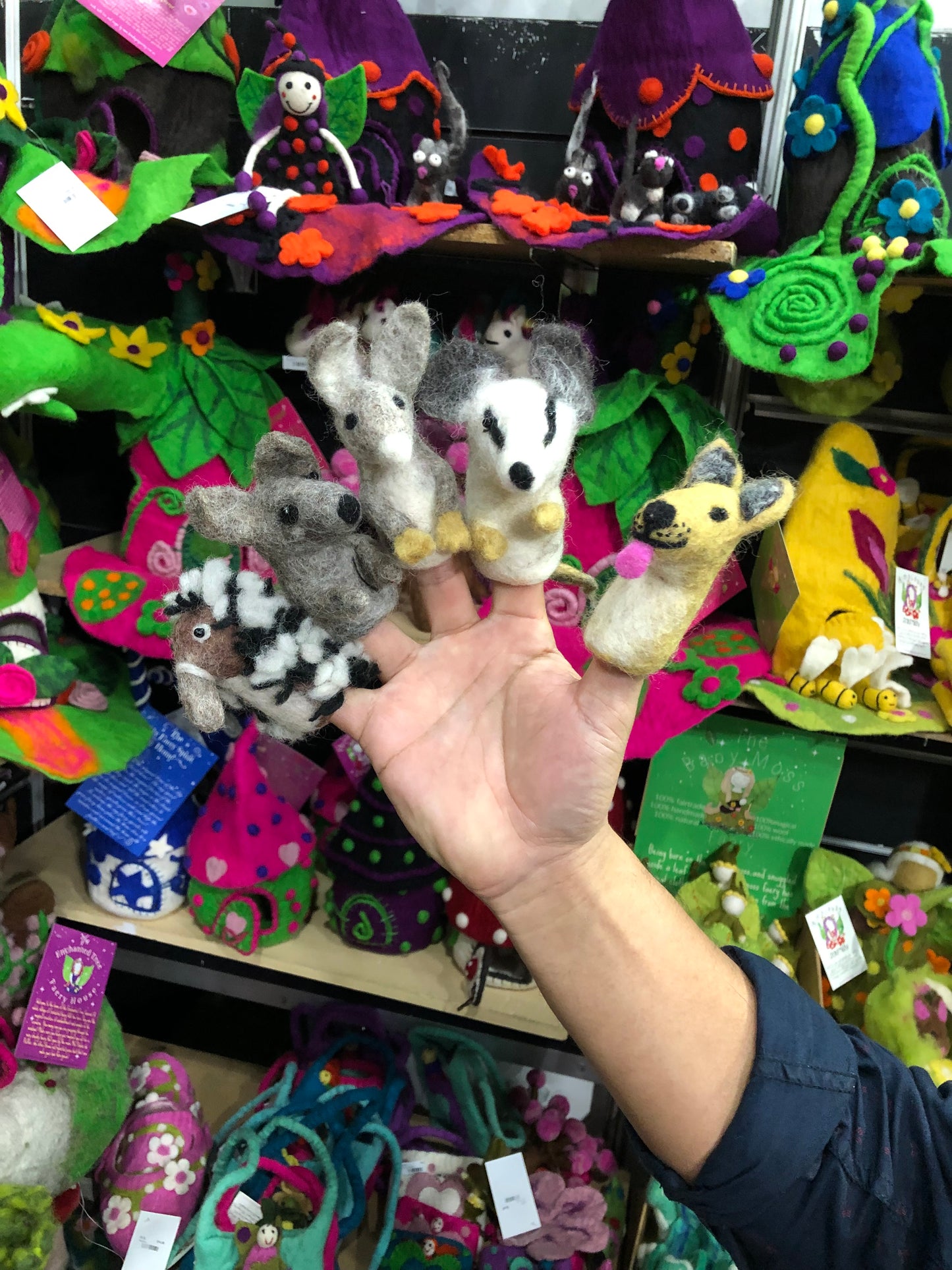 Pig finger puppet
