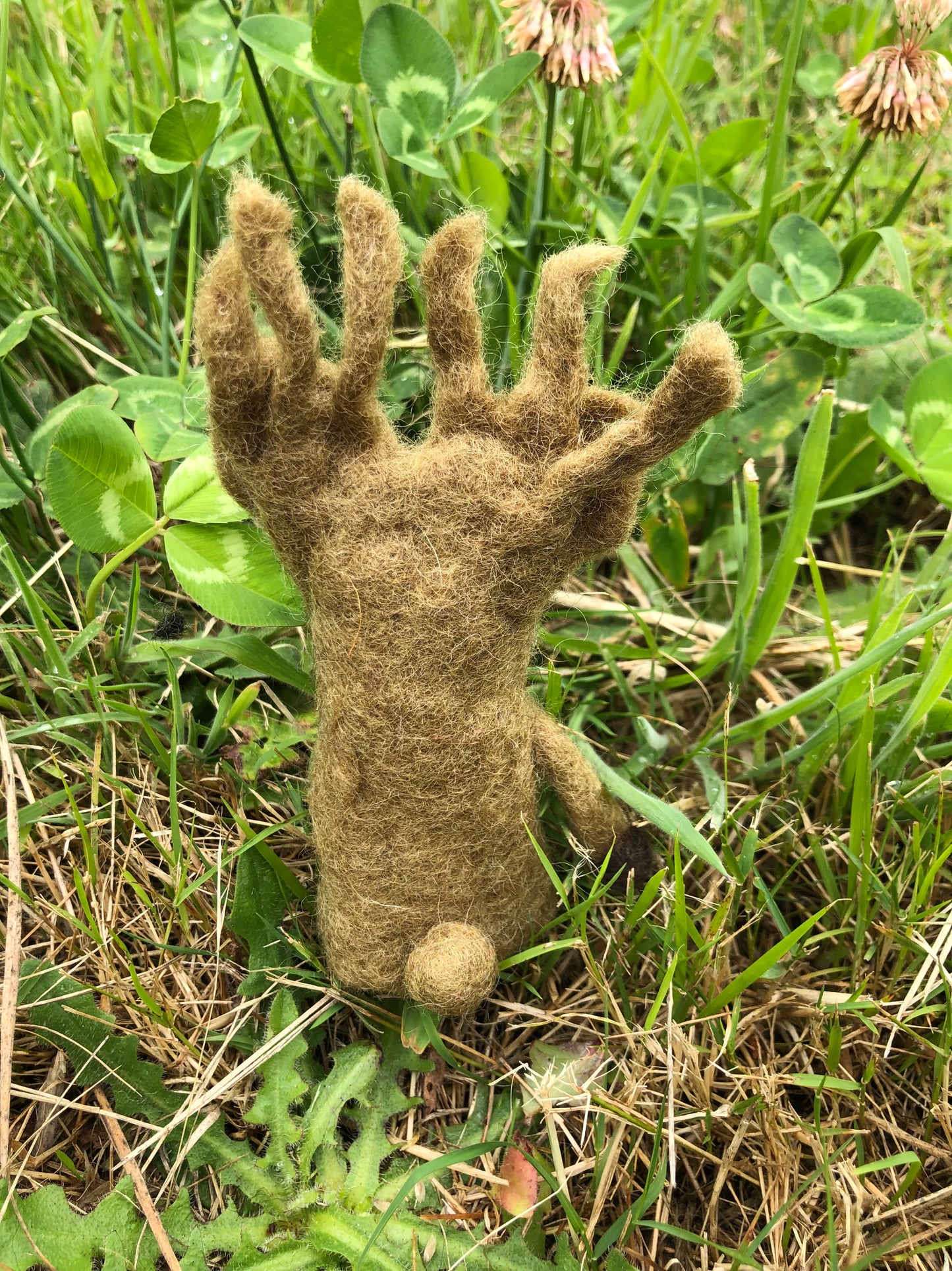 Deer finger puppet