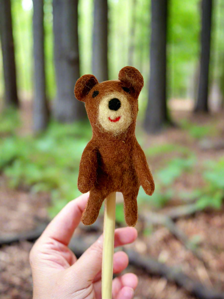 Brown bear 3d finger puppet