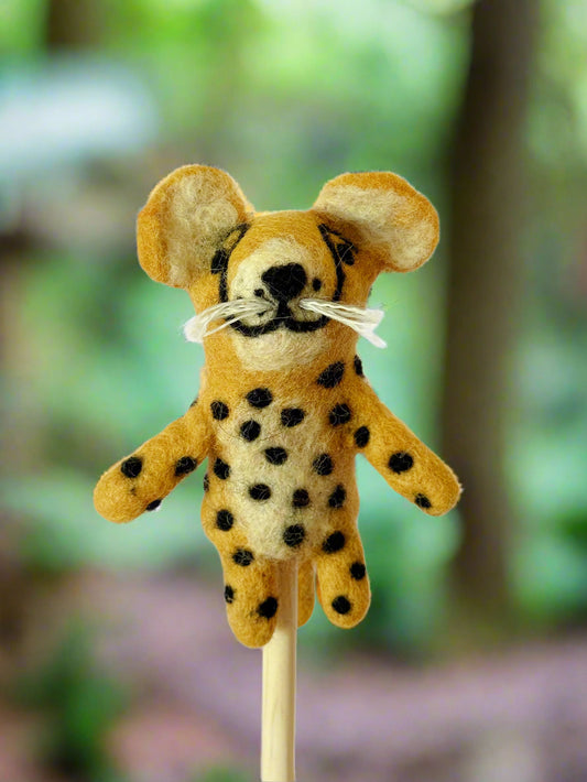 Leopard 3d finger puppet