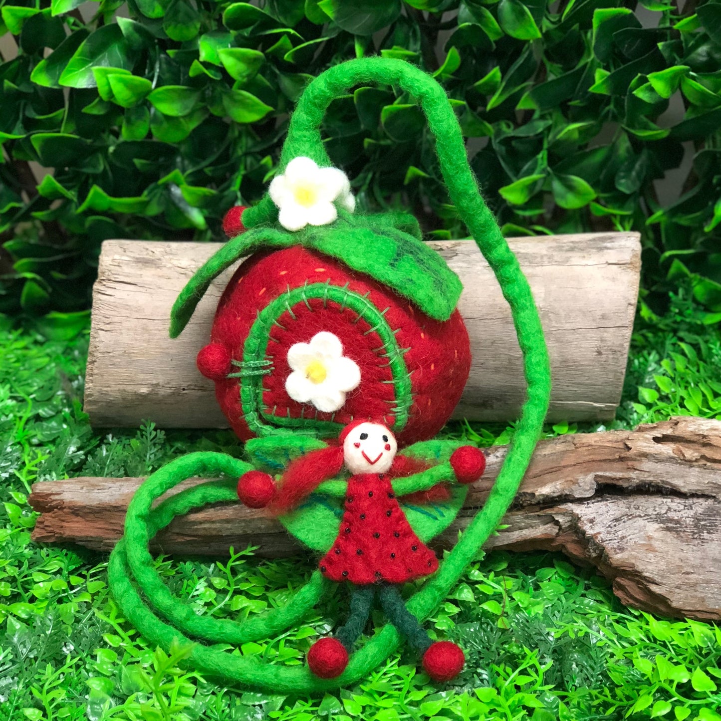 Strawberry pod with faery small