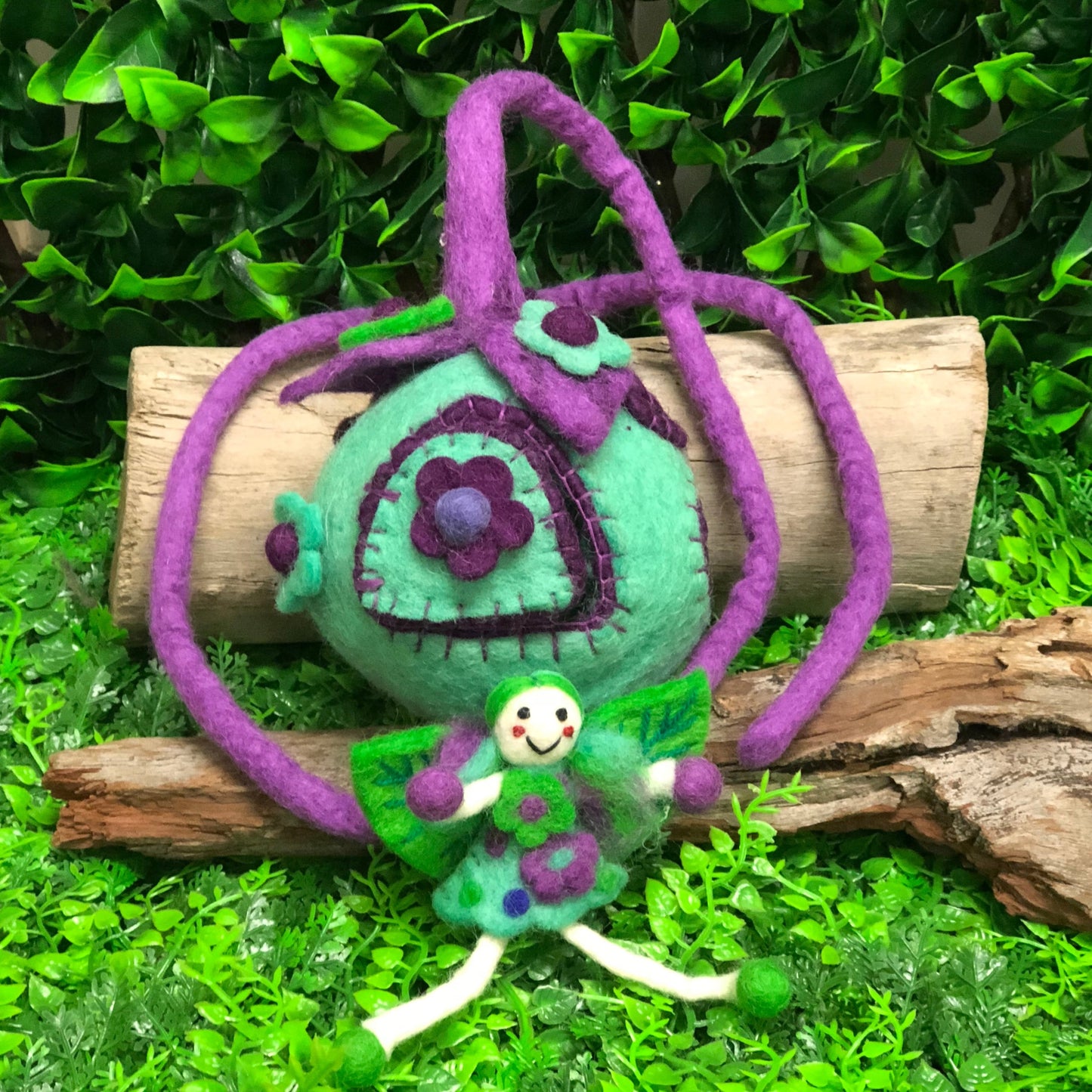 Wonder faery pod with faery-small
