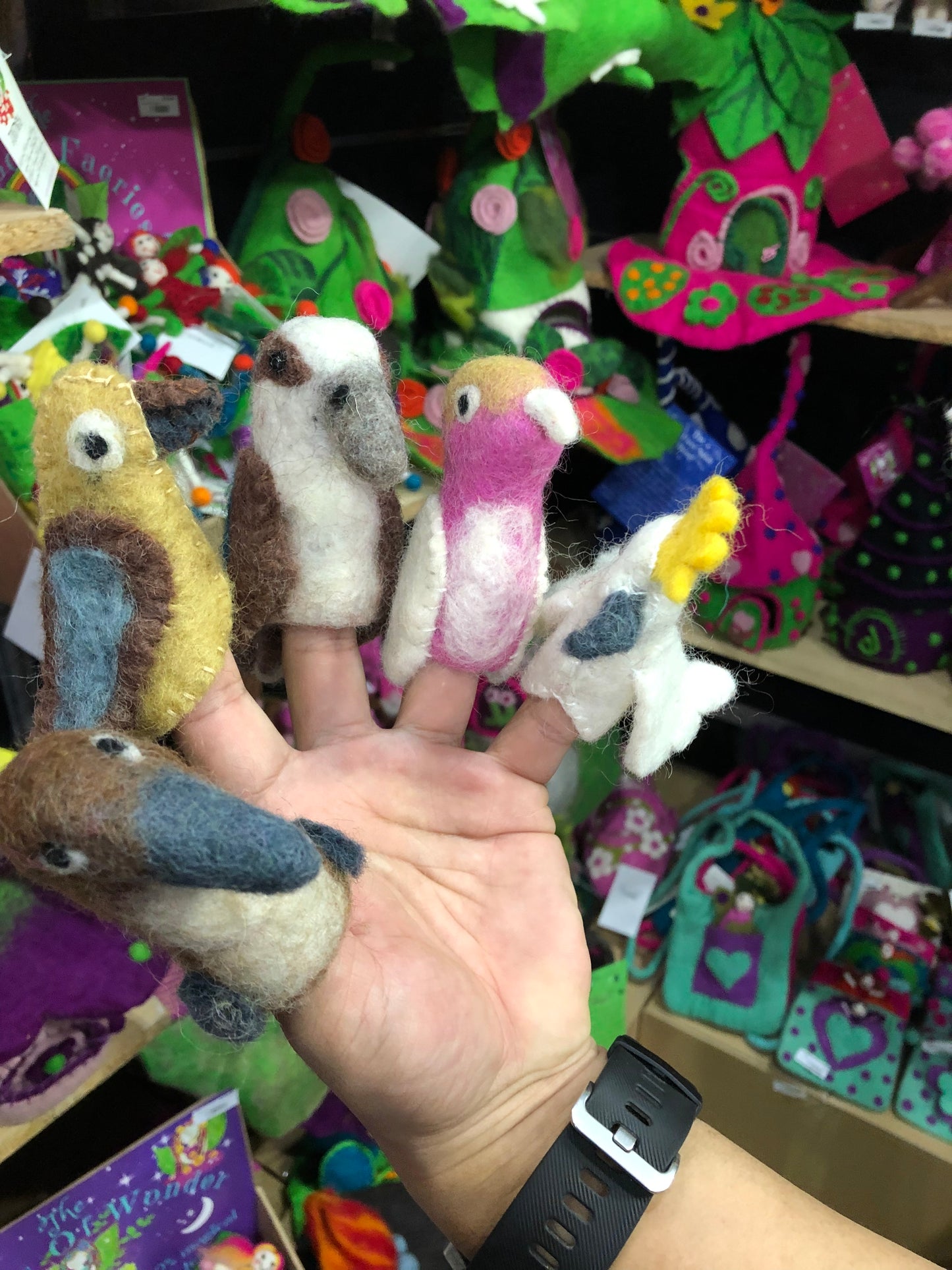 Galah finger puppet